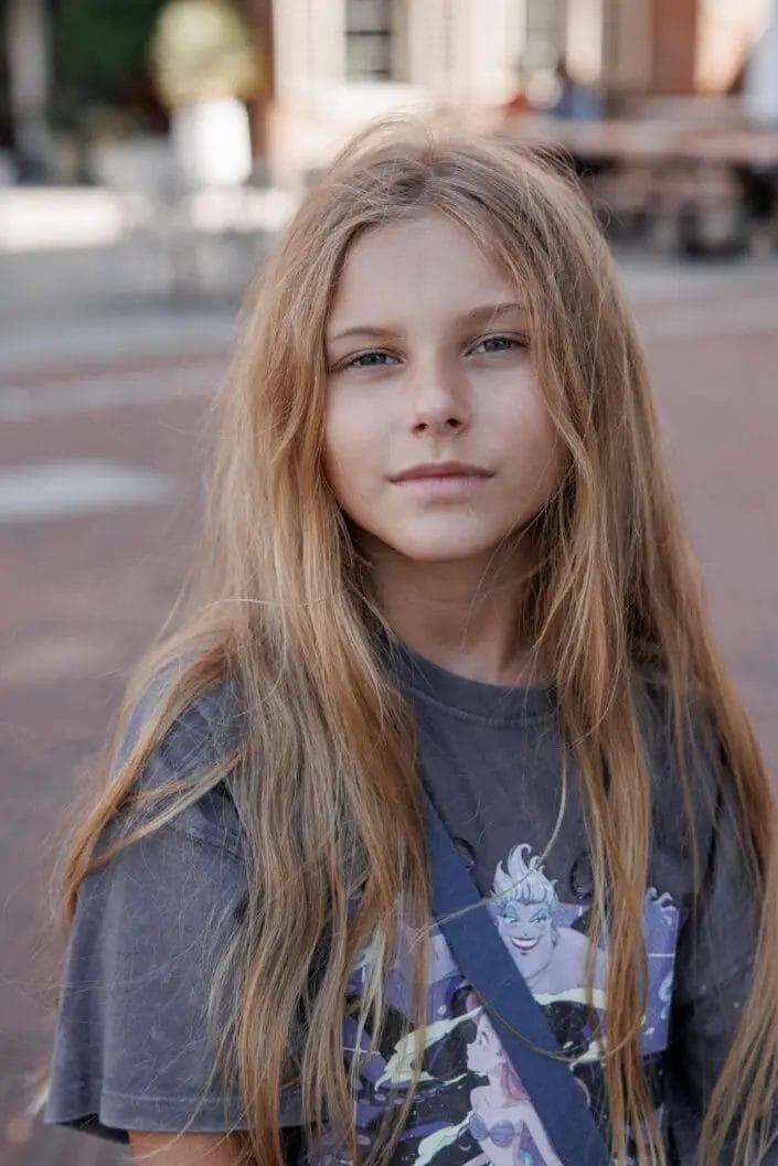Kinderfotografie in natuurlijk licht, professionele portretfoto 45