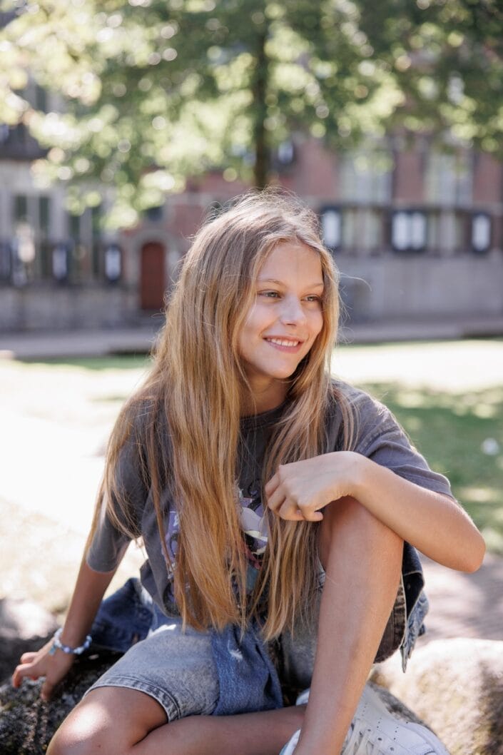 Kinderfotografie in natuurlijk licht, professionele portretfoto 40