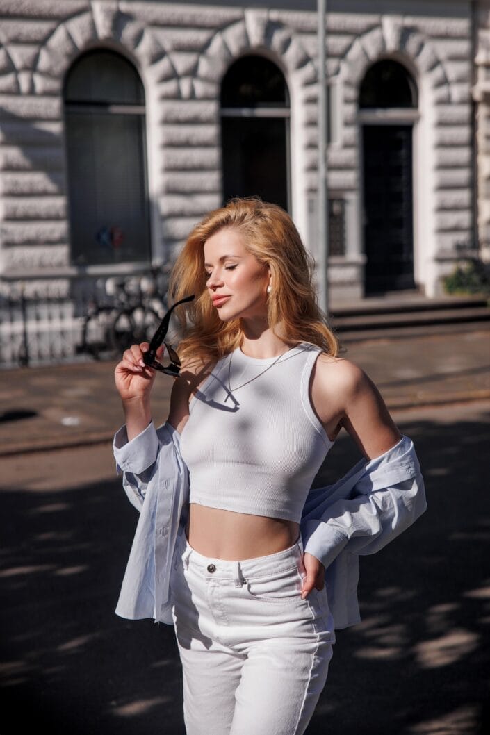 Casual portretfotografie in natuurlijk licht door portretfotograaf Groningen 16