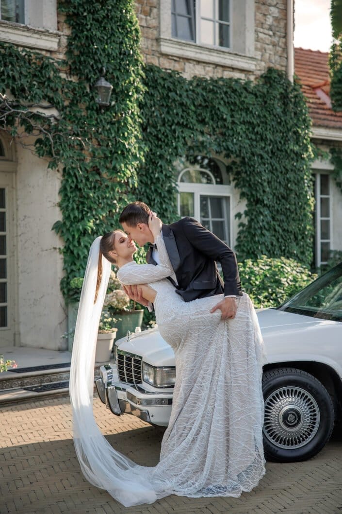 Bruiloft van ET in Kyiv – tijdloze trouwfoto’s vol emotie, vastgelegd door Viktoria Jensen Fotografie 08