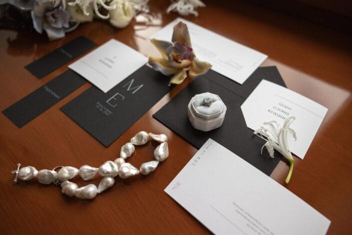 Bruiloft van ME in Kyiv – tijdloze trouwfoto’s vol emotie, vastgelegd door Viktoria Jensen Fotografie 16