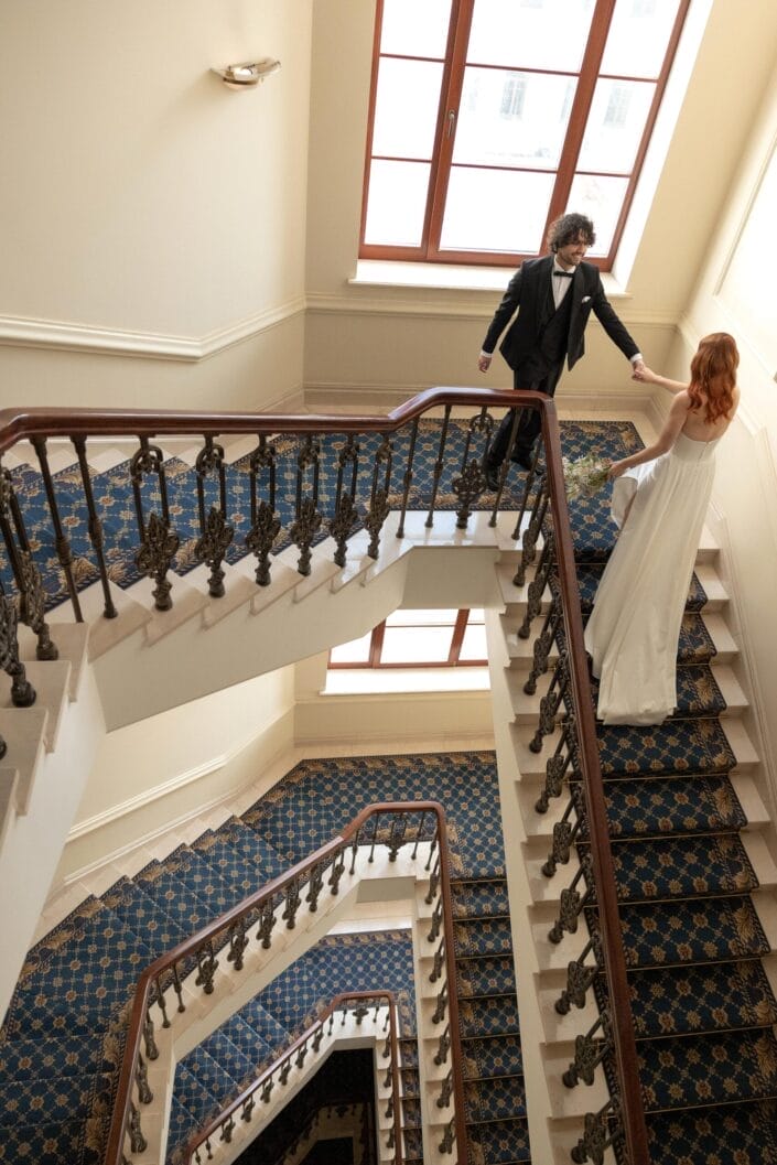 Bruiloft van ME in Kyiv – tijdloze trouwfoto’s vol emotie, vastgelegd door Viktoria Jensen Fotografie 19