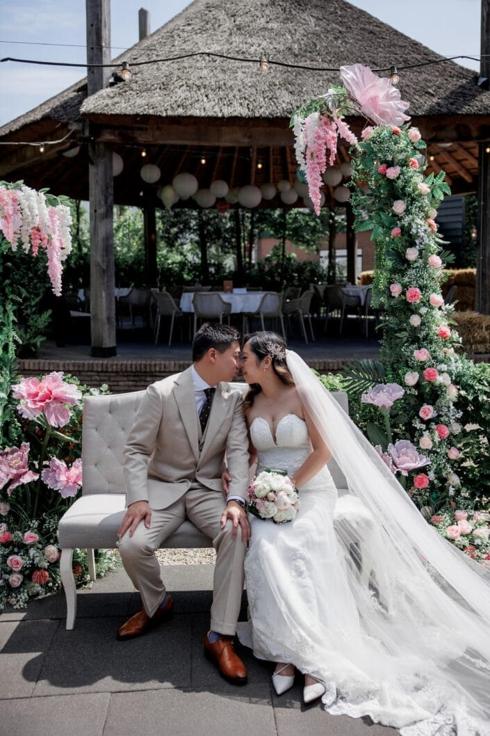 Bruiloft van DD in Zoetermeer – tijdloze trouwfoto’s vol emotie, vastgelegd door Viktoria Jensen Fotografie 08