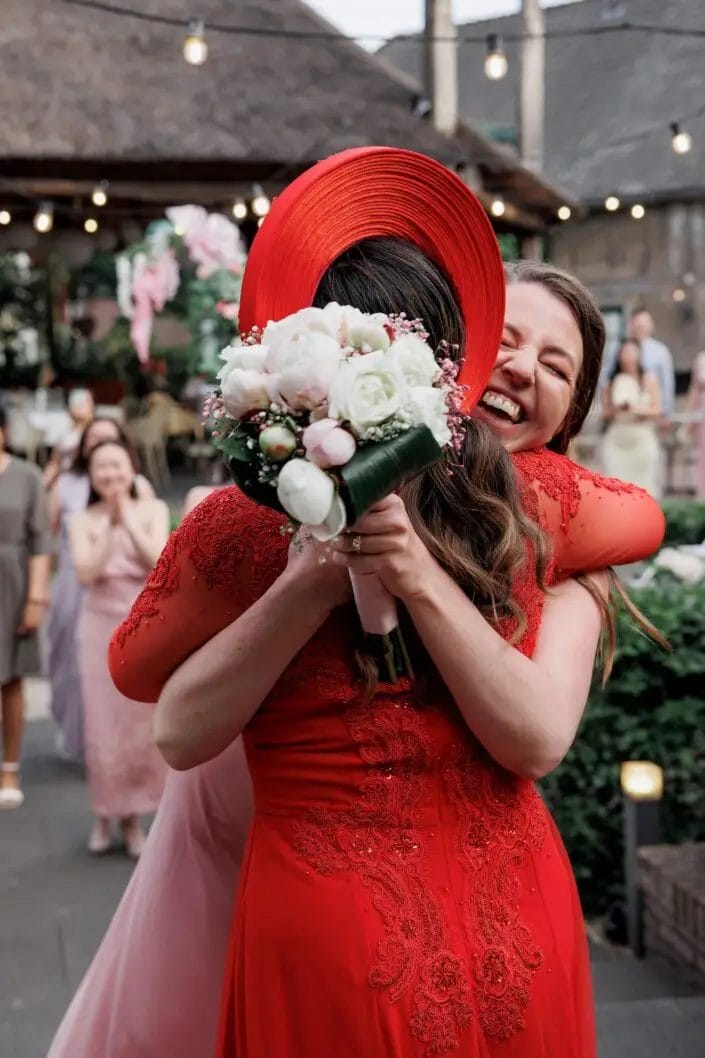 Bruiloft van DD in Zoetermeer – tijdloze trouwfoto’s vol emotie, vastgelegd door Viktoria Jensen Fotografie 16