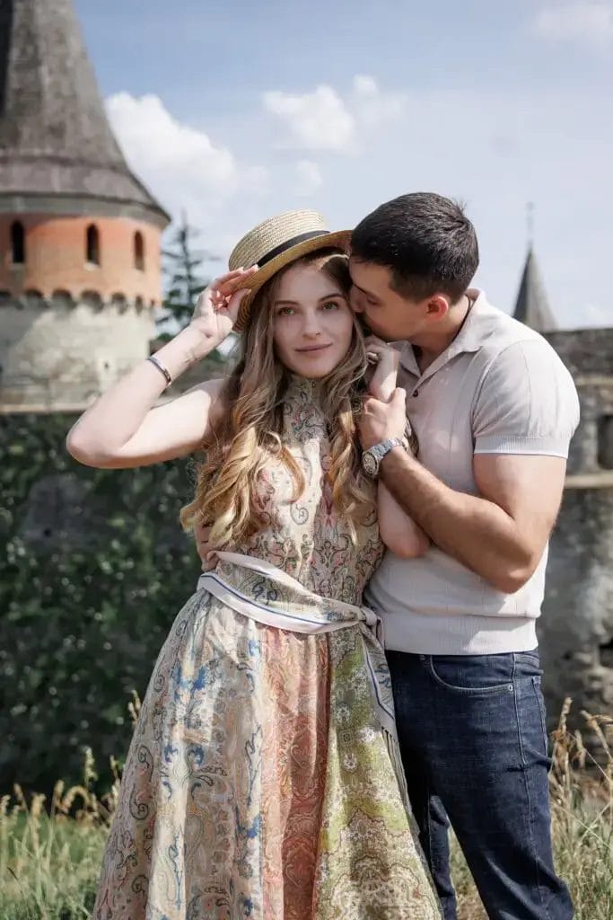 Romantische koppelshoot A&Y in Kyiv – tijdloze foto 02